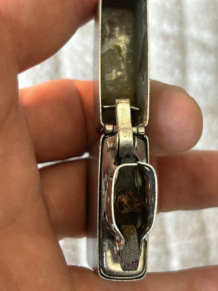 Continental Personalized Brushed Chrome Cigarette Lighter