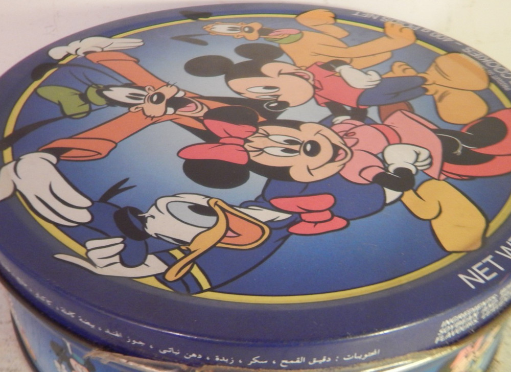 A 90s Disney empty biscuit tin