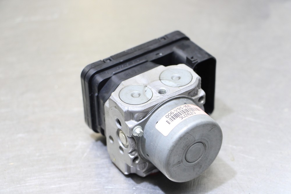 18-23 KAWASAKI NINJA 400 ABS PUMP UNIT MODULE