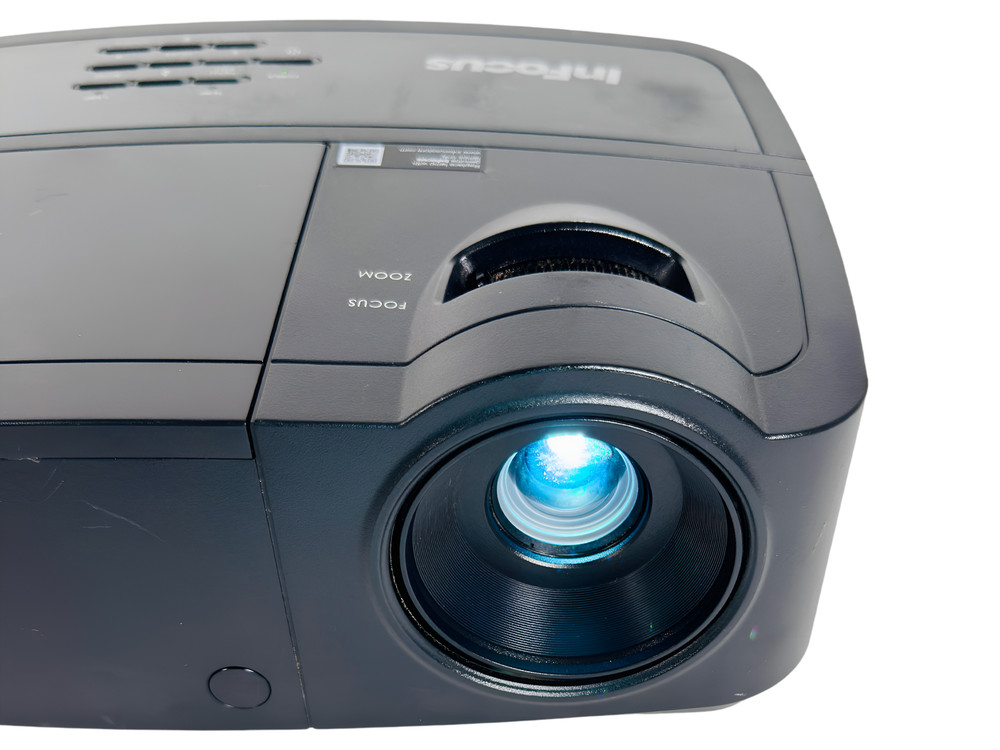 DLP Projector 3500 Lumens PC 3D Ready 4K Input Support HDMI w/Remote