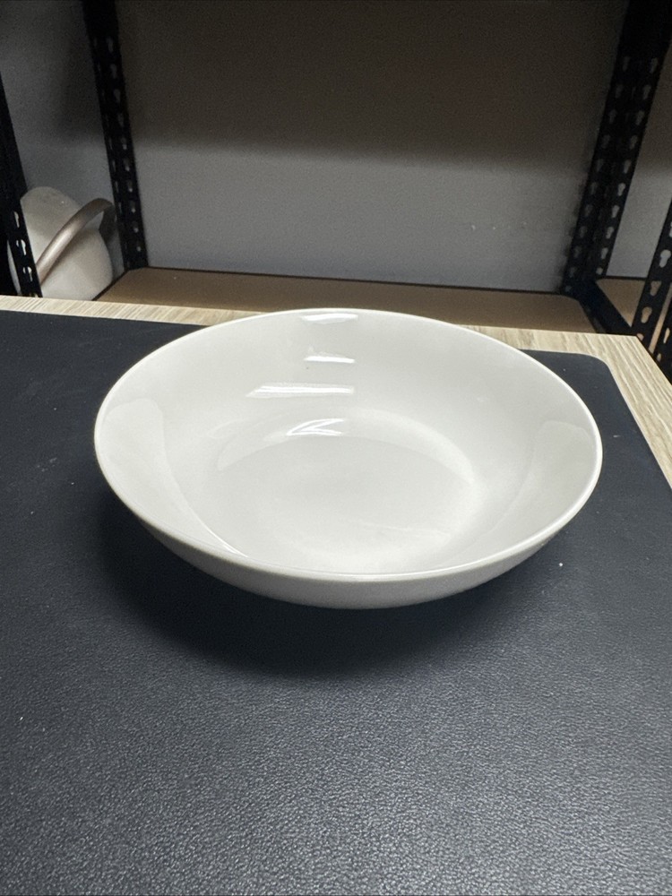 Elama Iris Porcelain Dinnerware— Single Bowl