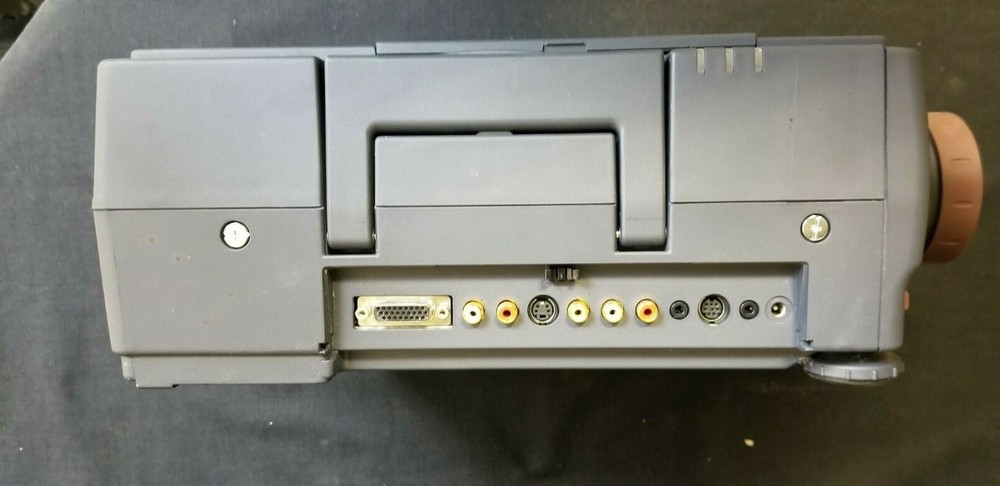 InFocus LCD Projector Lite Pro 580 with Case