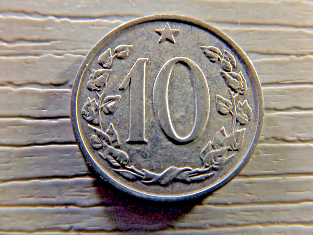 CZECHOSLOVAKIA 1962 10 Haleru