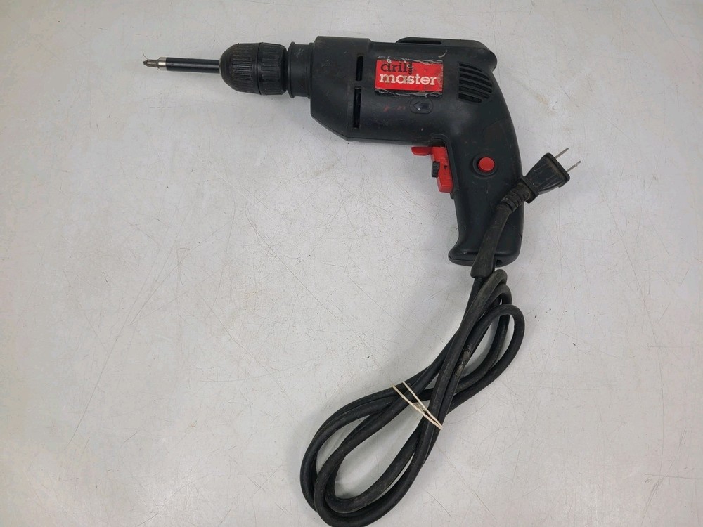 DRILL MASTER 3/8" VARIABLE SPEED REVERSIBLE DRILL 03670 (TESTED)