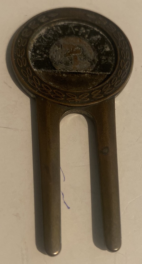 Vintage Magnamark Golf Divot Tool #512