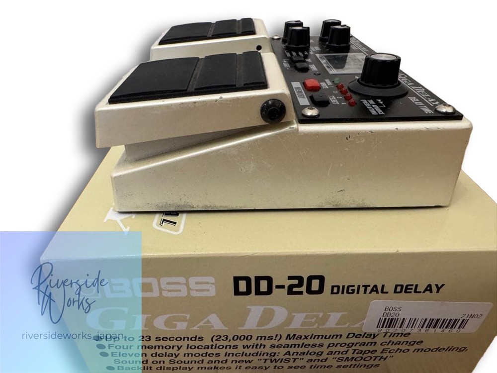 BOSS DD-20 GIGA DELAY