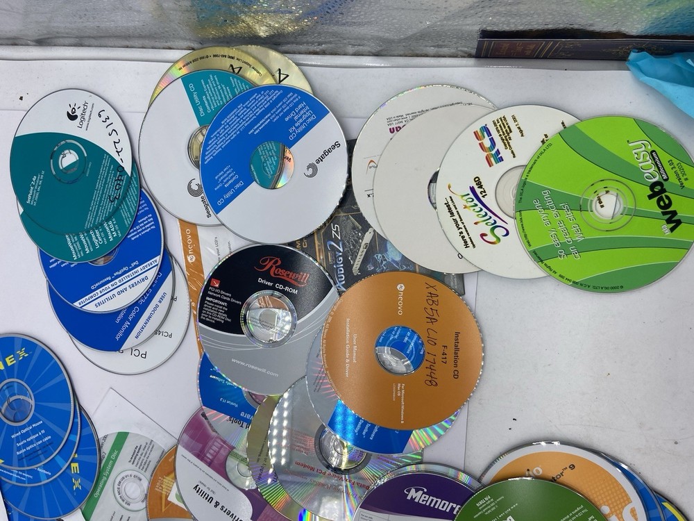 LOT OF 50 VINTAGE PC SOFTWARE COMPUTER SOFTWARE