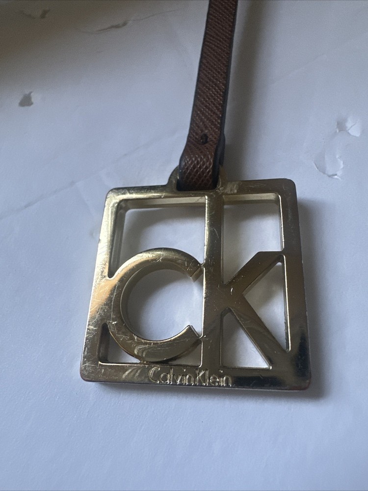 Calvin Klein Hang Tag In Brown Leather
