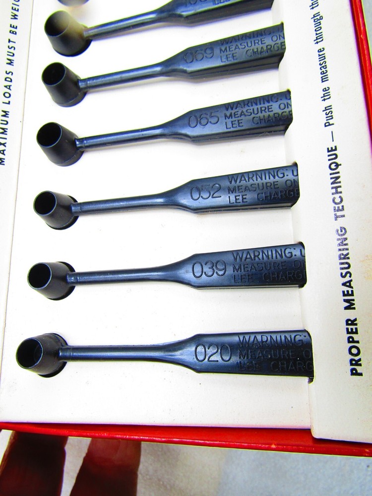 Gun powder measure kit by Lee