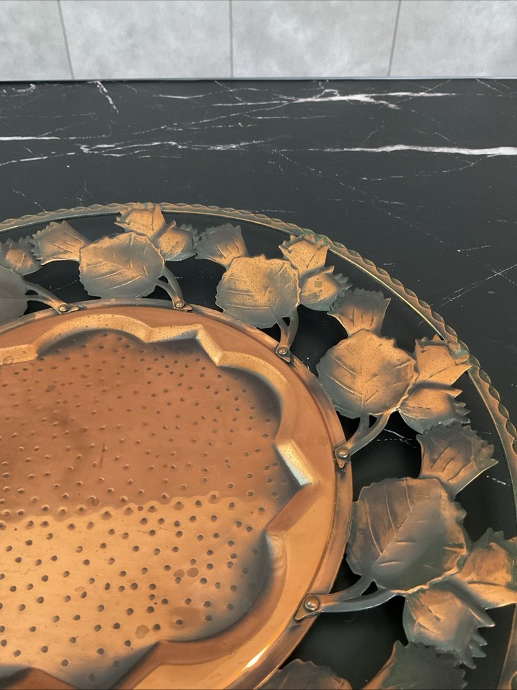 Vintage Copper Platter Bowl With Leaf Design,EUC