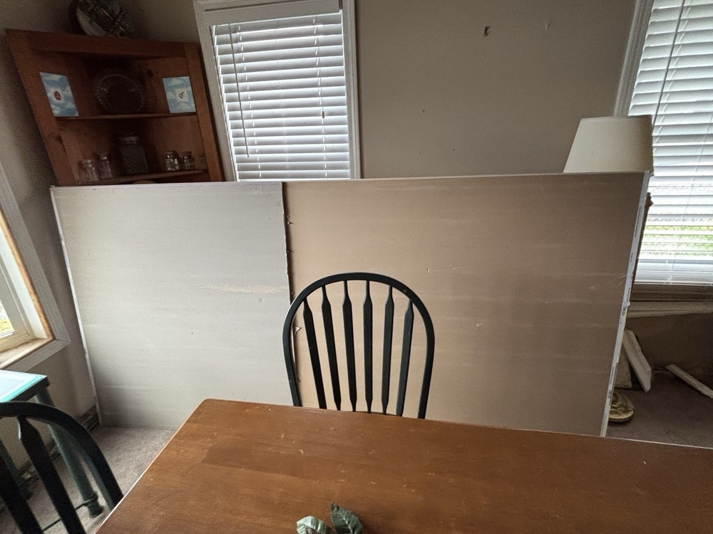 Oak Top Dining Room Table w/ 8 Chairs