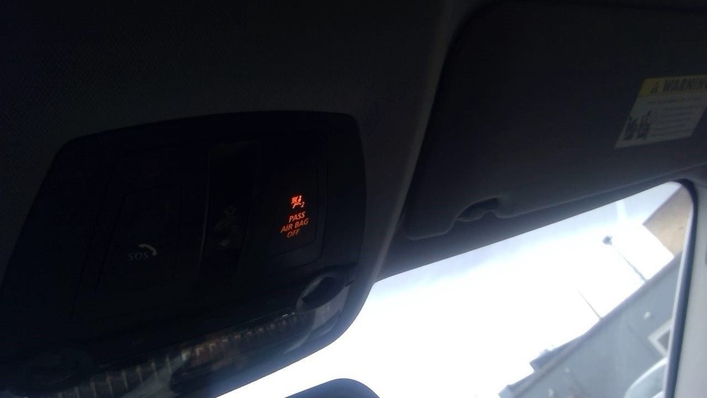 750I 2011 Air Shutter 1108403