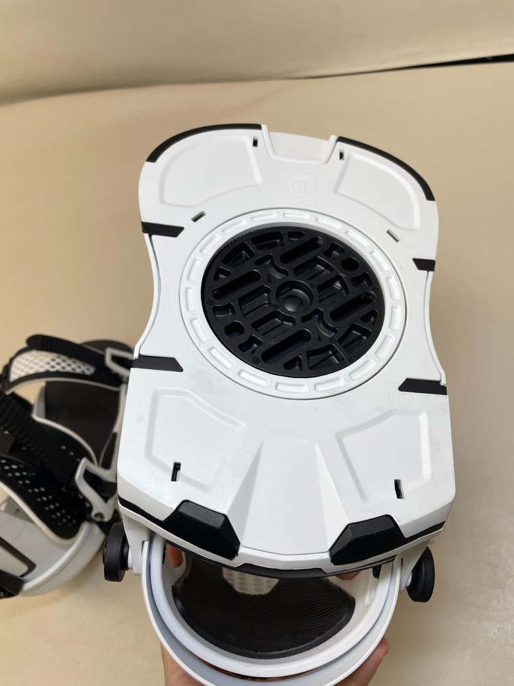 UNION FORCE SNOWBOARD BINDINGS WHITE SIZE MEDIUM