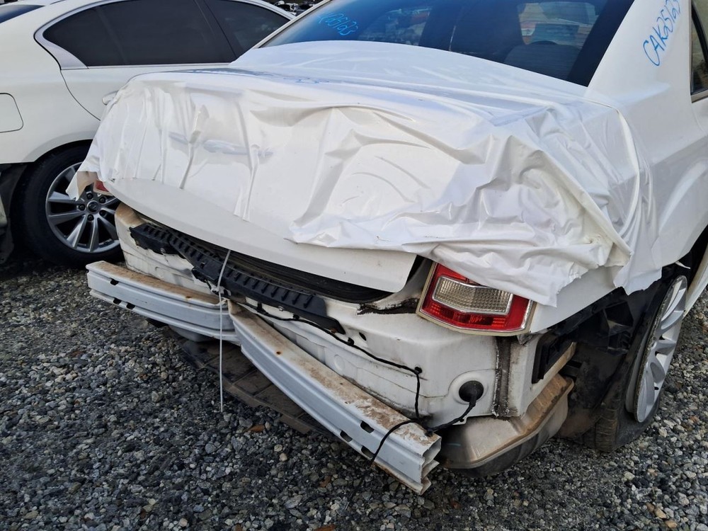 300 2012 Glove Box 4892477