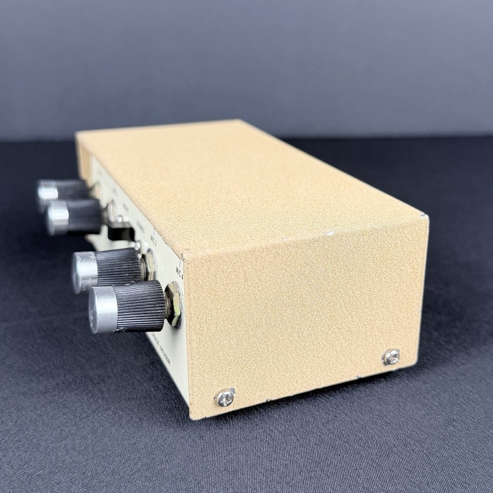 Realistic Transistorized Stereo Microphone Mixer 4 Mic Inputs Tested Working