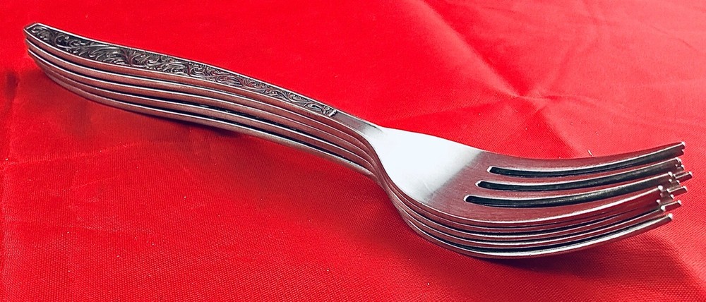 5 UNF262 DINNER FORKS SCROLLS BLK ACCENT UNKNOWN MAKER VTG JAPAN RETIRED HTF