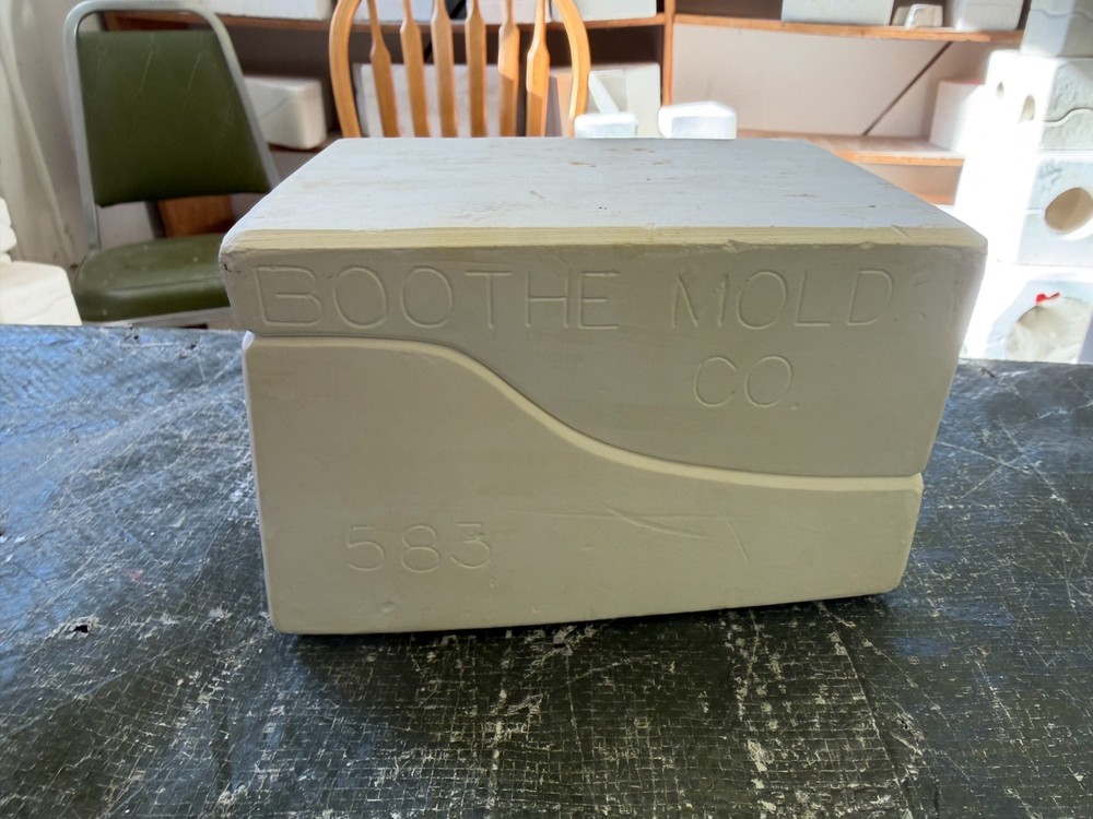 VINTAGE BOOTHE CERAMIC MOLD #TEDDY BEAR SOAP DISPENSER