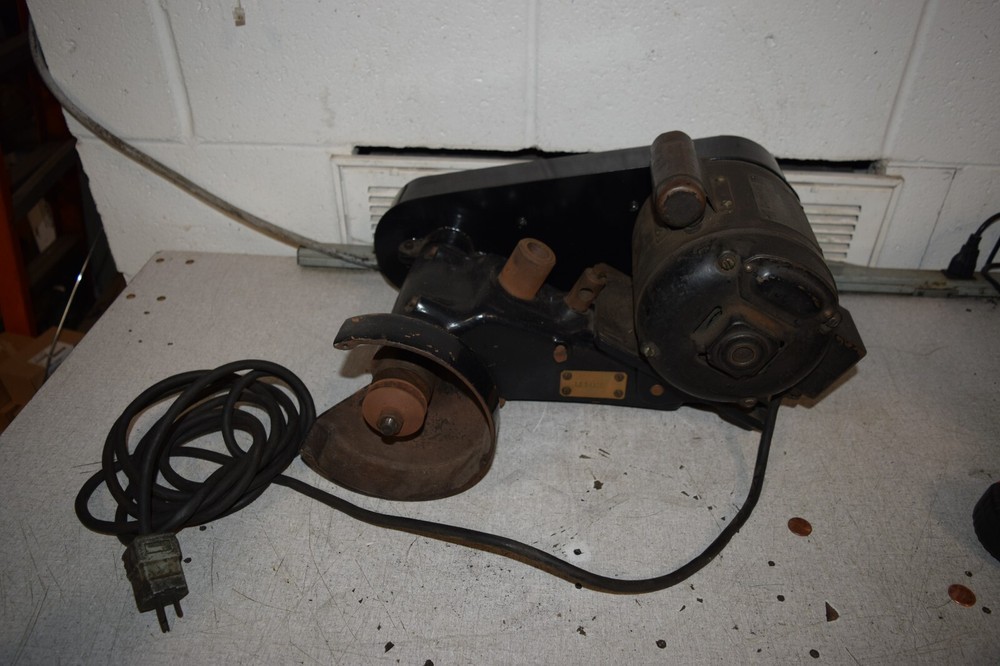 Dumore 77 Mogul Tool Post Grinder 1/2 hp