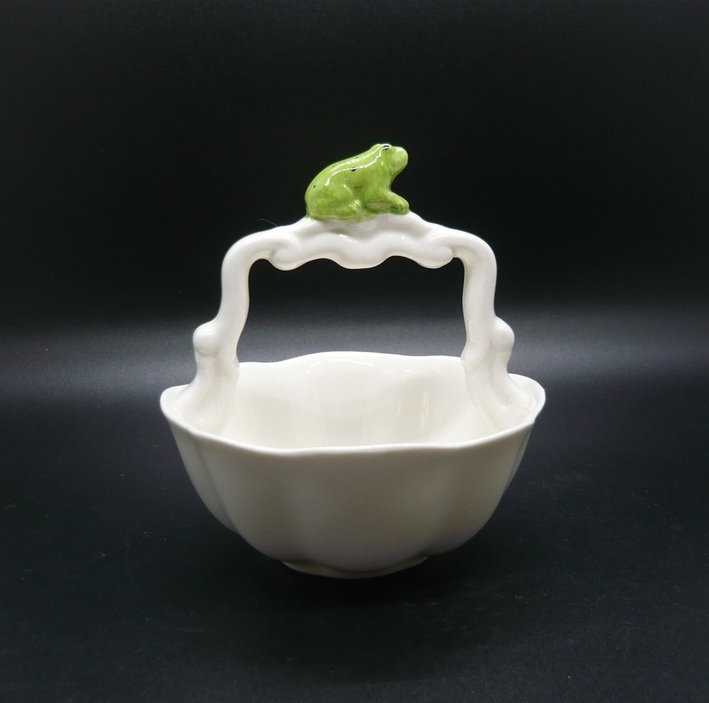 Peppertree Tabletops Frog Ceramic Trinket Dish