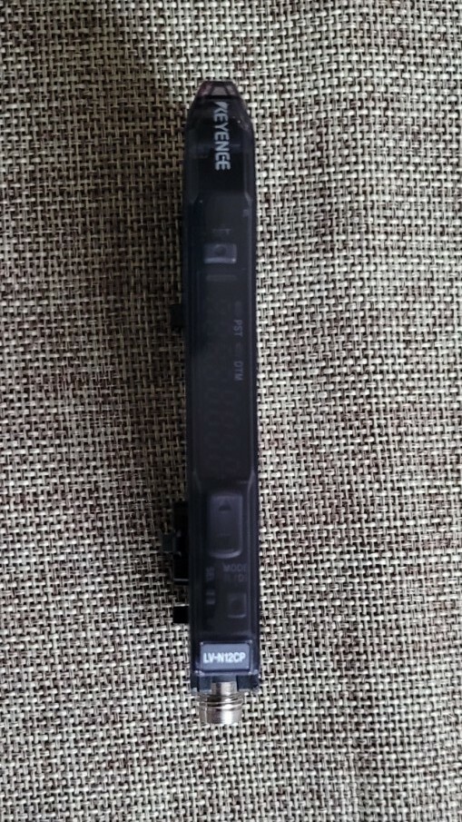 KEYENCE AMPLIFIER UNIT LV-N12CP