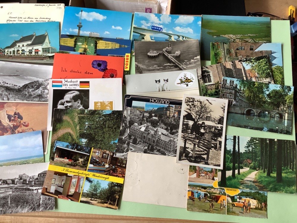 Netherlands & colonie postcards 25 items Ref A2110