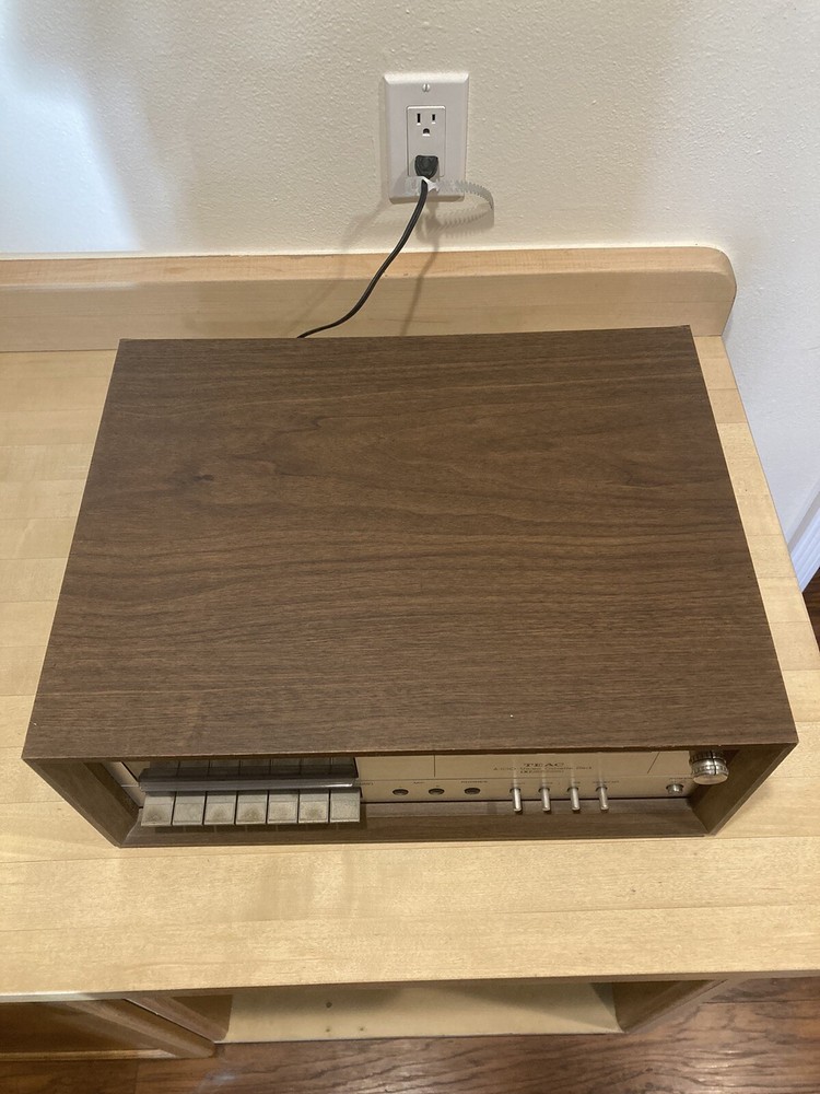 Vintage TEAC A-100 Stereo Cassette Deck Player / Powers On / Needs Service READ