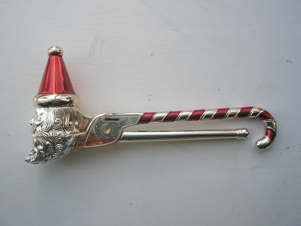 Santa Nutcracker silver plated w/ Candy Cane Handle 7 1/2" Towle Silversmiths