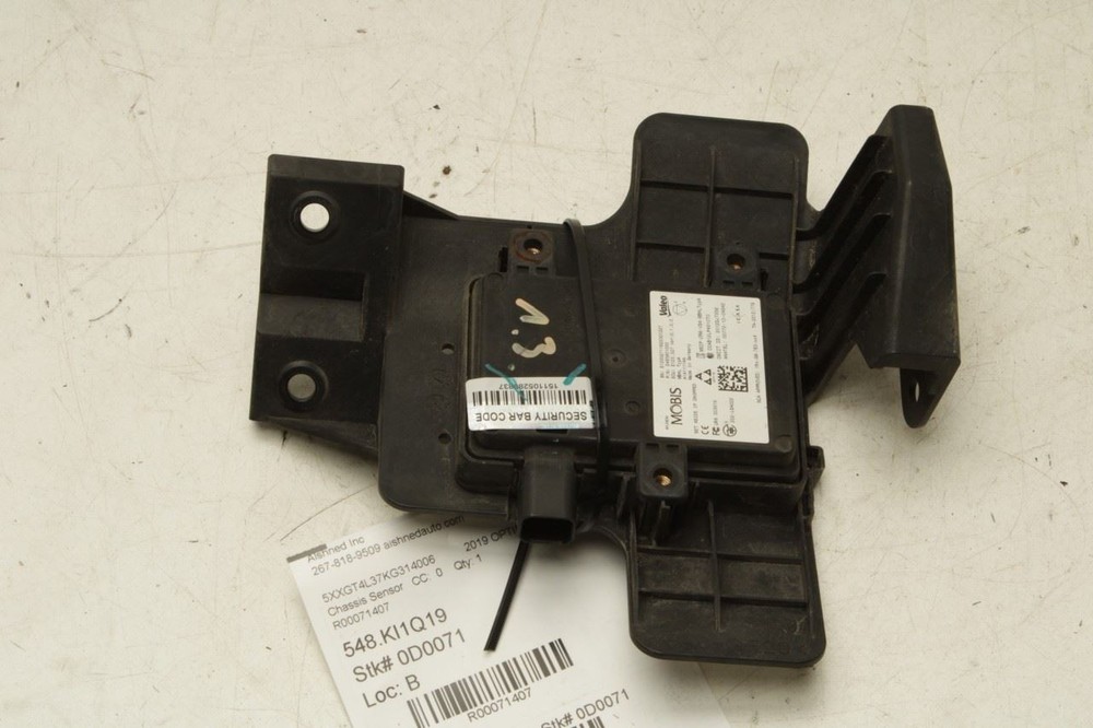 2019-2020 Kia Optima LX Rear Left Side Blind Spot Detection Radar Sensor Module