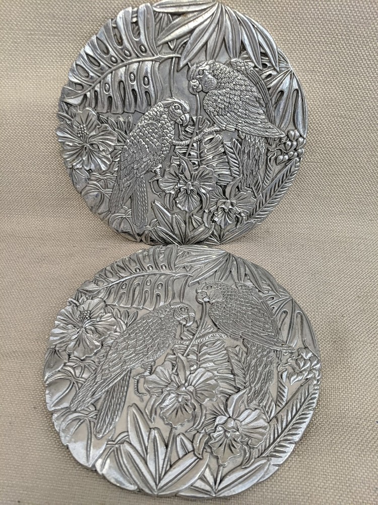 2 Leeber Elegance 7.75" Trivets -  Tropical Parrots