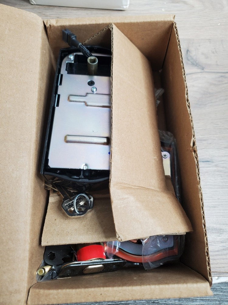 KWIKSET SMARTCODE 913 TOUCHPAD ELECTRONIC DEADBOLT / IRON BLACK FINISH