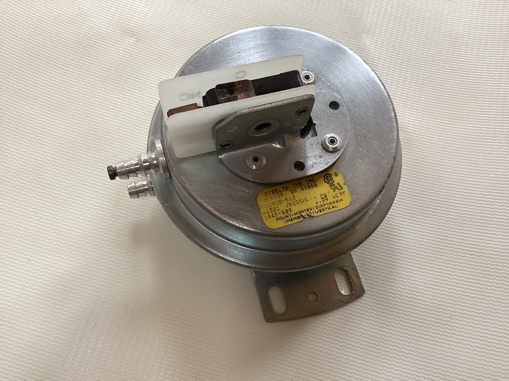 Tridelta Vacuum Air Pressure Switch