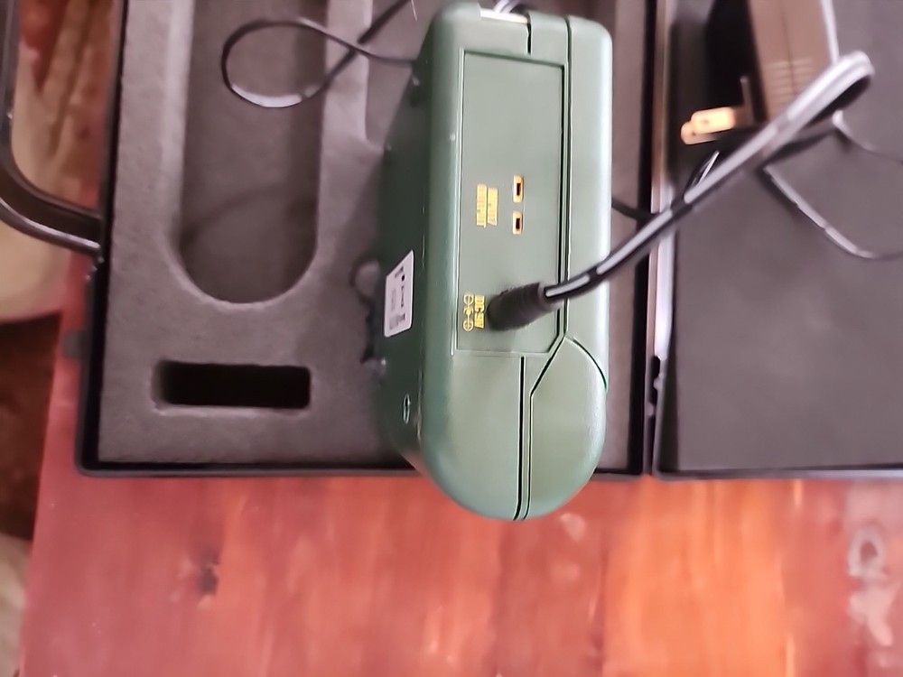 EXTECH Instruments The Oyster 433201A Microprocessor Thermocouple Calibrator