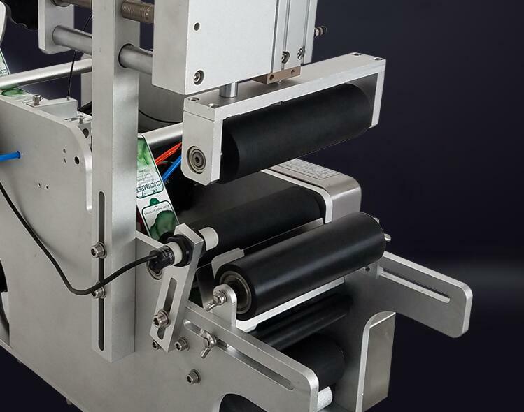 LT-80 Automatic pneumatic round bottle labeling machine U