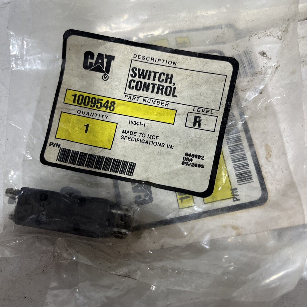 CAT LOT OF 3 MICROSWITCH SWITCH 1009550 NEW