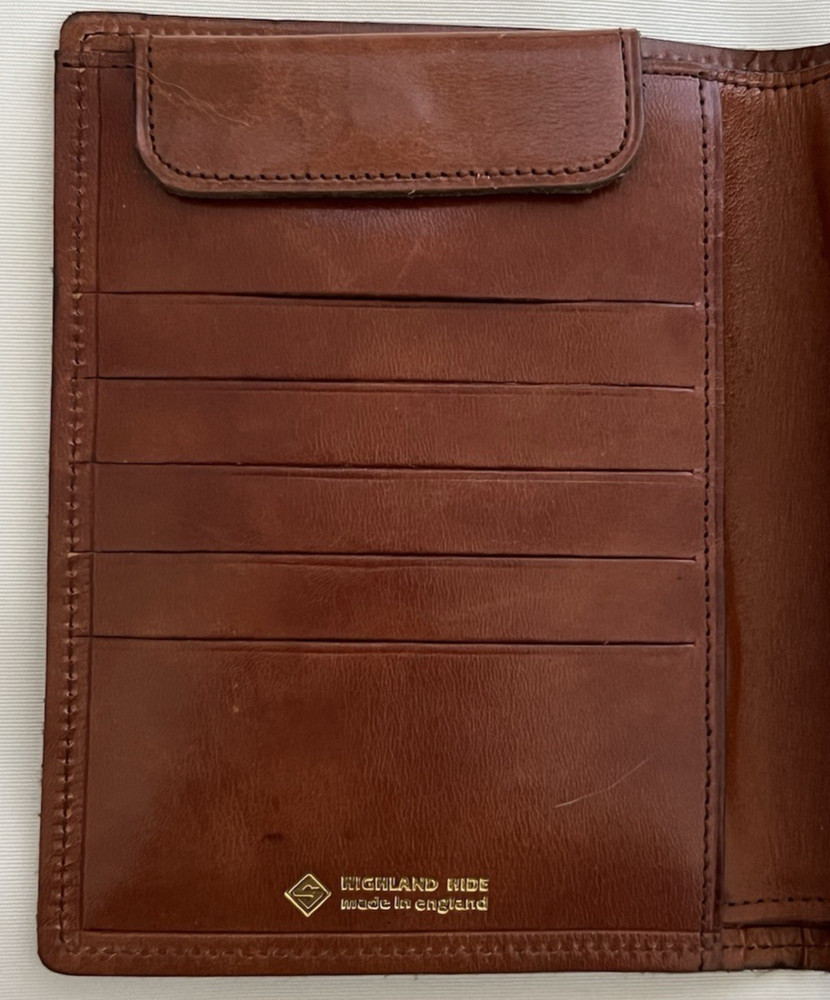 England Highland Hide Passport Wallet