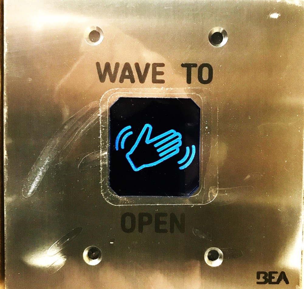 BEA Touchless Switch MS11D NOS