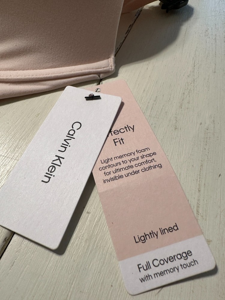 Calvin Klein Womens Beige Lightly Lined Full Coverage Underwire Bra Size 38D NWT