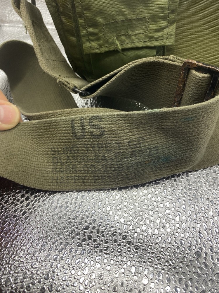 Military Insulated Pouch with Canteen 2 Quart Capacity
