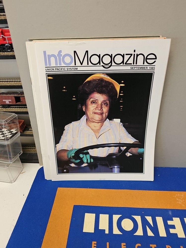 Info Magazine Union Pacific System 1985 Full Year Complete 12 Issues.