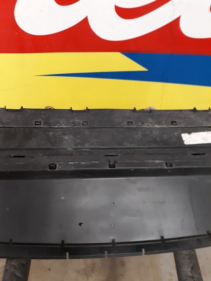 18-20 F150 FRONT LOWER Air Shutter