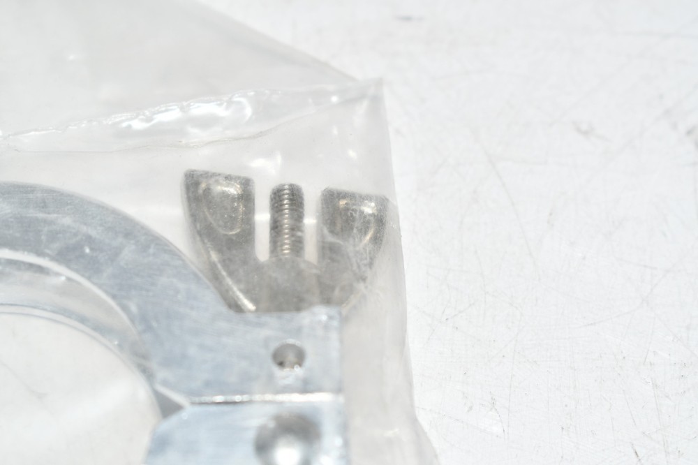 NEW 2'' Pipe Clamp W/ Twsit Lock