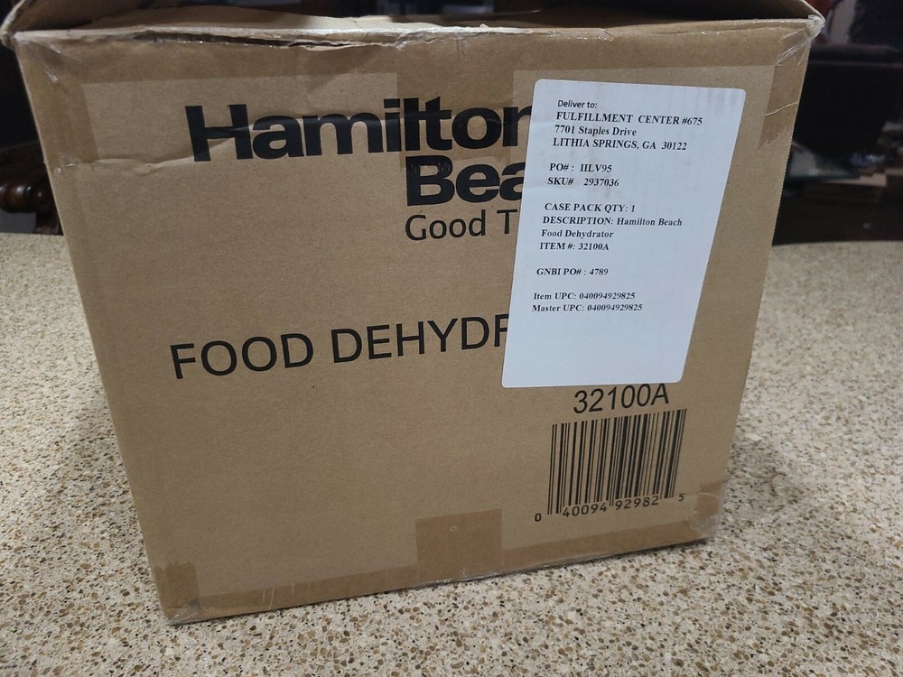 Hamilton Beach 32100A Food Dehydrator - Cracked lid