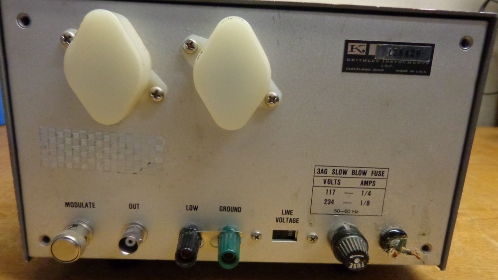 Keithley Instruments 225 Current Source (Missing AC Cord)