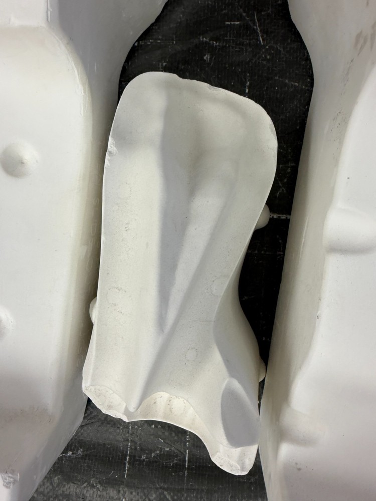 VINTAGE VALLEY VIEW CERAMIC MOLD #V-3 LARGE CAT