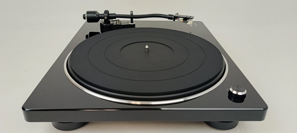 Denon DP-400 Semi-Automatic Analog Turntable with Speed Auto Sensor - U