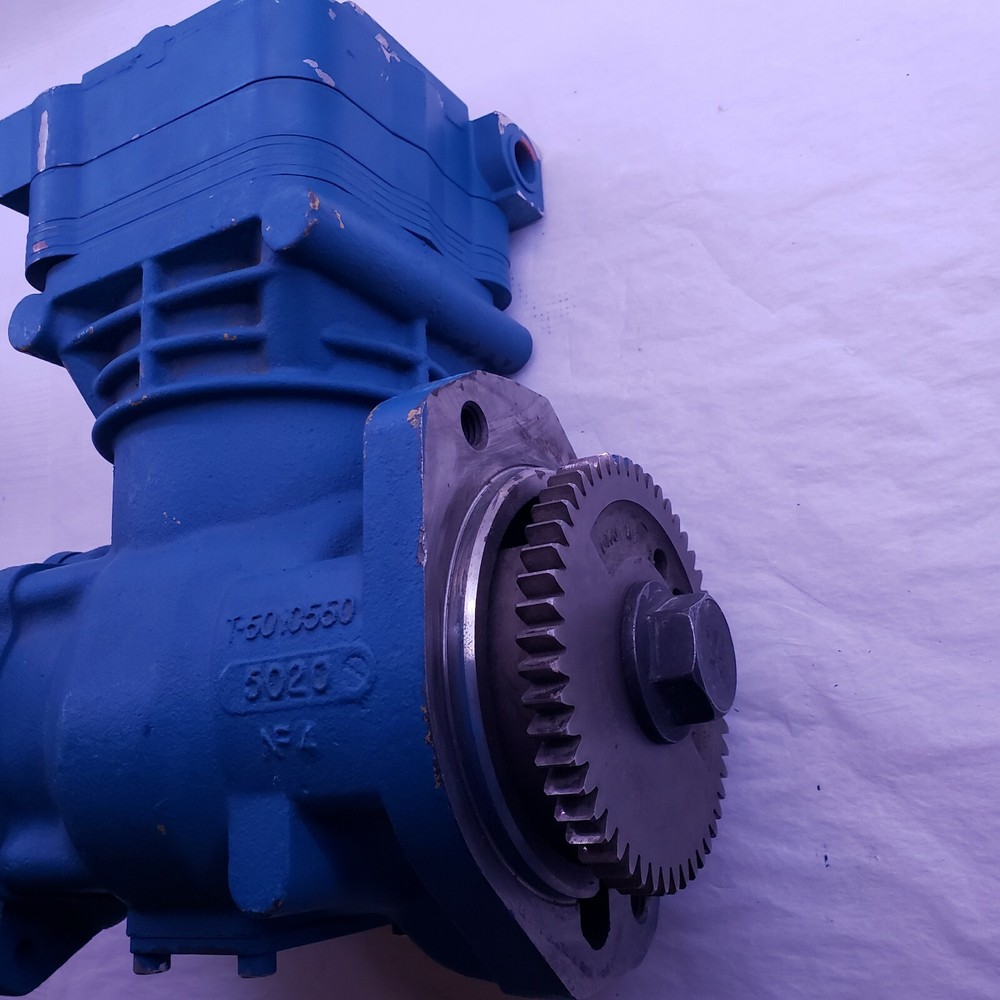 Bendix 5010806 BA-921 Air Brake Compressor