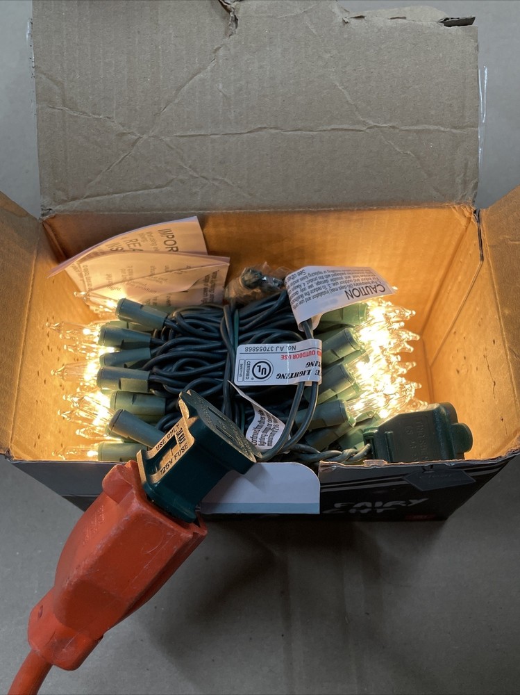150 Warm White String Lights Green Wire