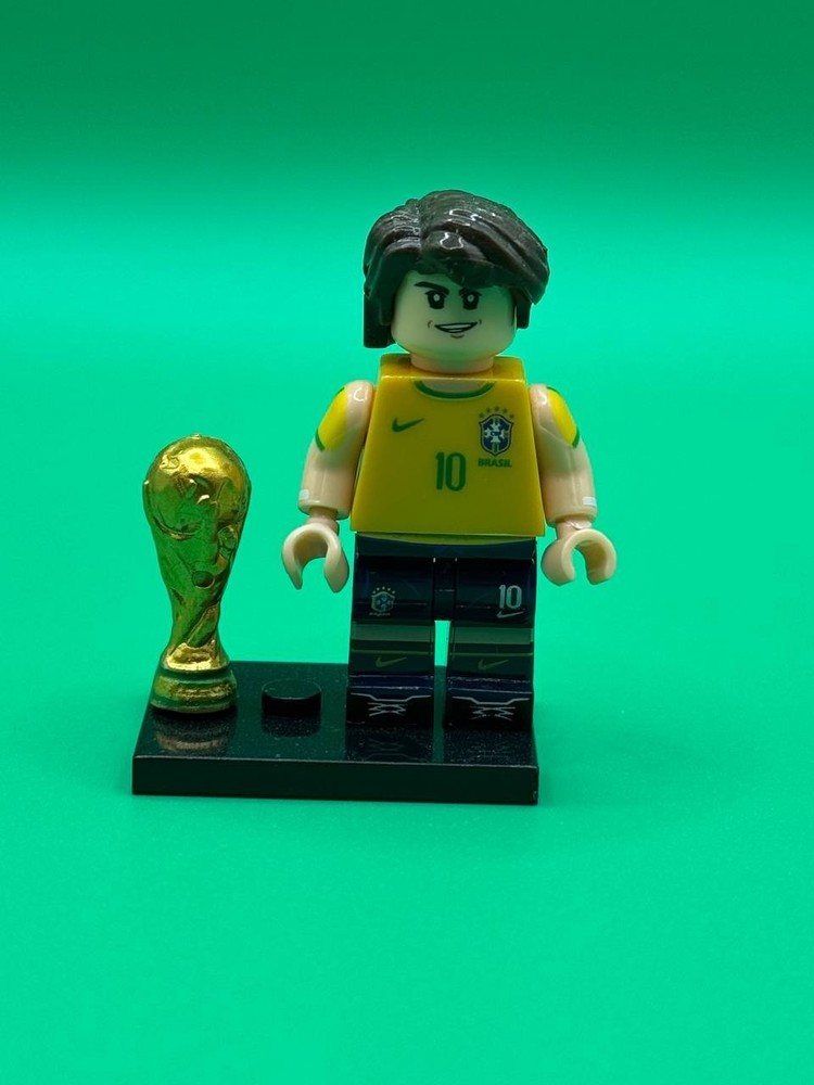 Kaka COLLECTABLE MINI FIGURE Brazil