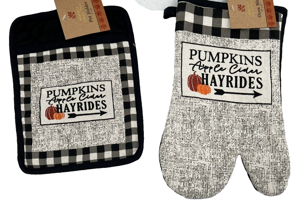 Fall Pumpkin Kitchen 2pc Set Includes 1 PotHolders 1 Oven Mitt Apple Hayride