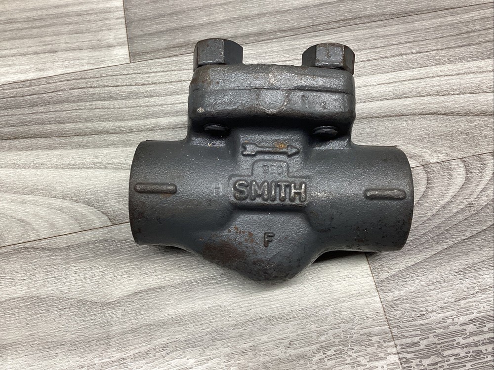 SMITH 1" 800 Check Valve Threaded #823M55